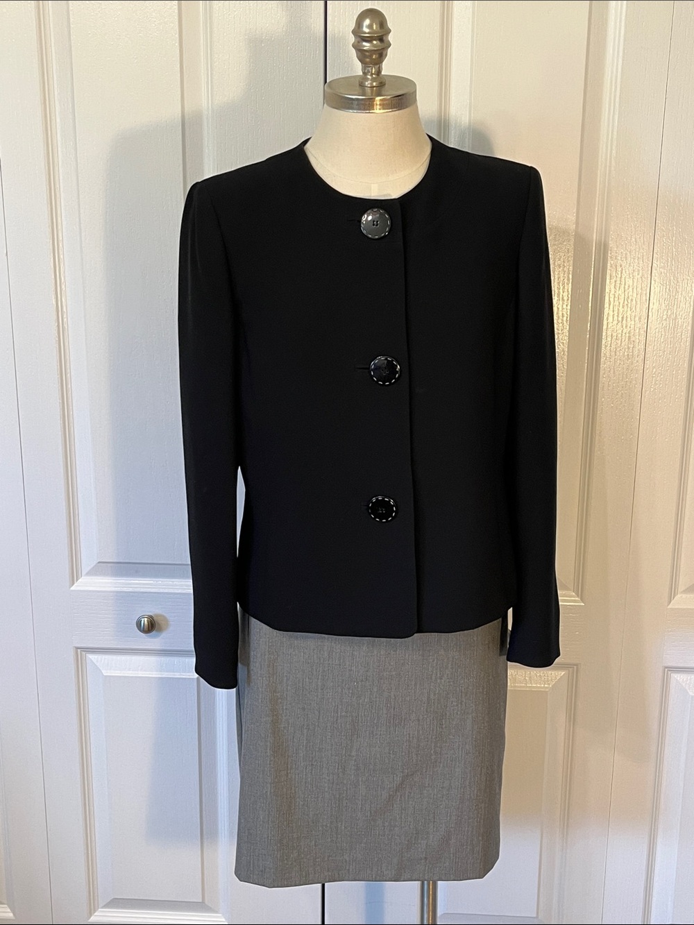 Jasper black blazer